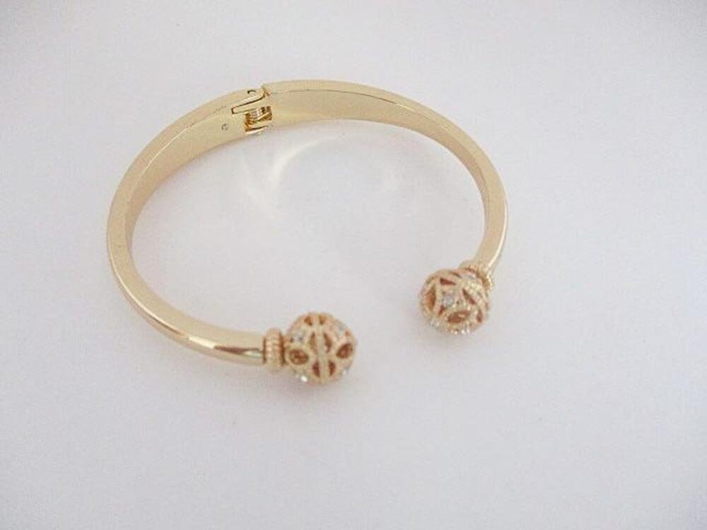 2033 NWOT Pavé Crystals Gold Ball Skinny Hinged Cuff Bracelet Sparkly Ball Ends